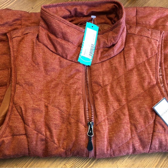 Bagatelle Owla Quilted Vest - Picture 2 of 4